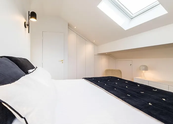 Bloom Keyweek Center *