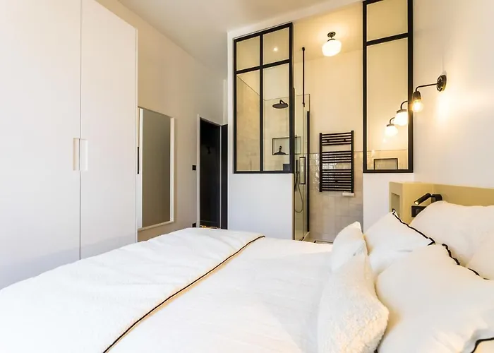 아파트 Bloom Keyweek Center