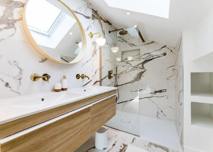 아파트 Bloom Keyweek Center